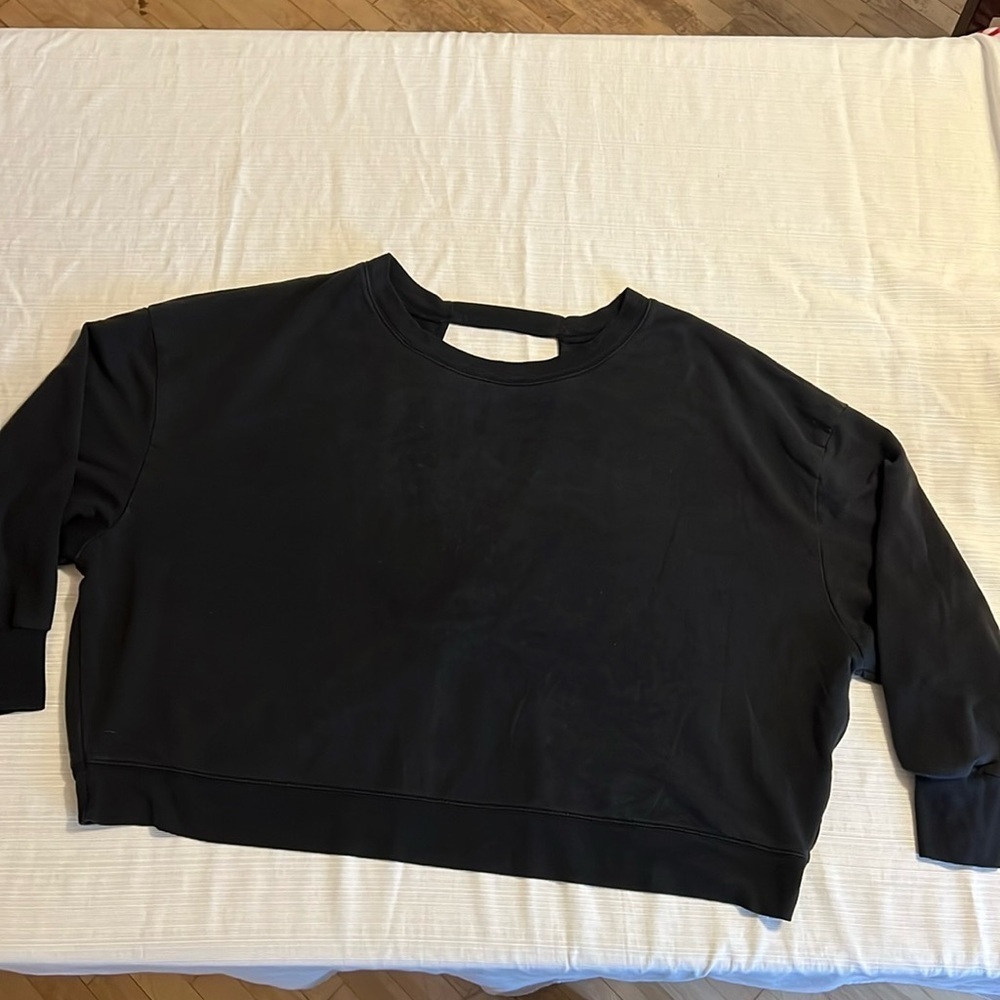 Athleta‎ crop sweatshirt